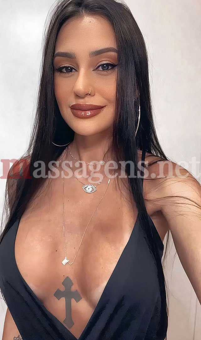 Foto vertical Massagista Any Tantric
