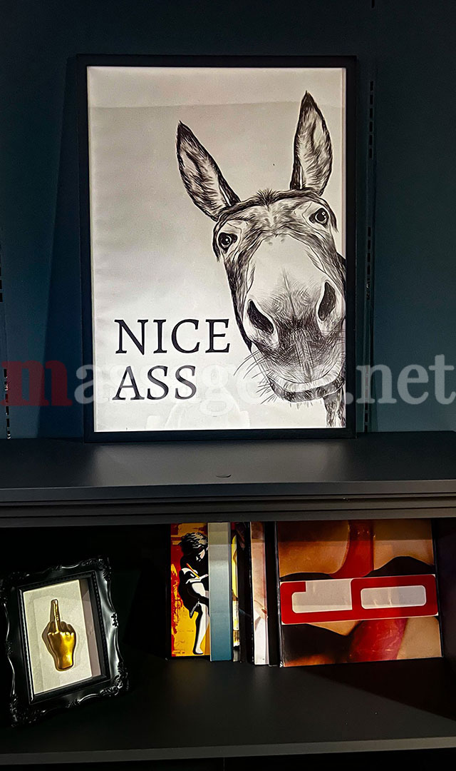 Foto vertical Massagista Instalações