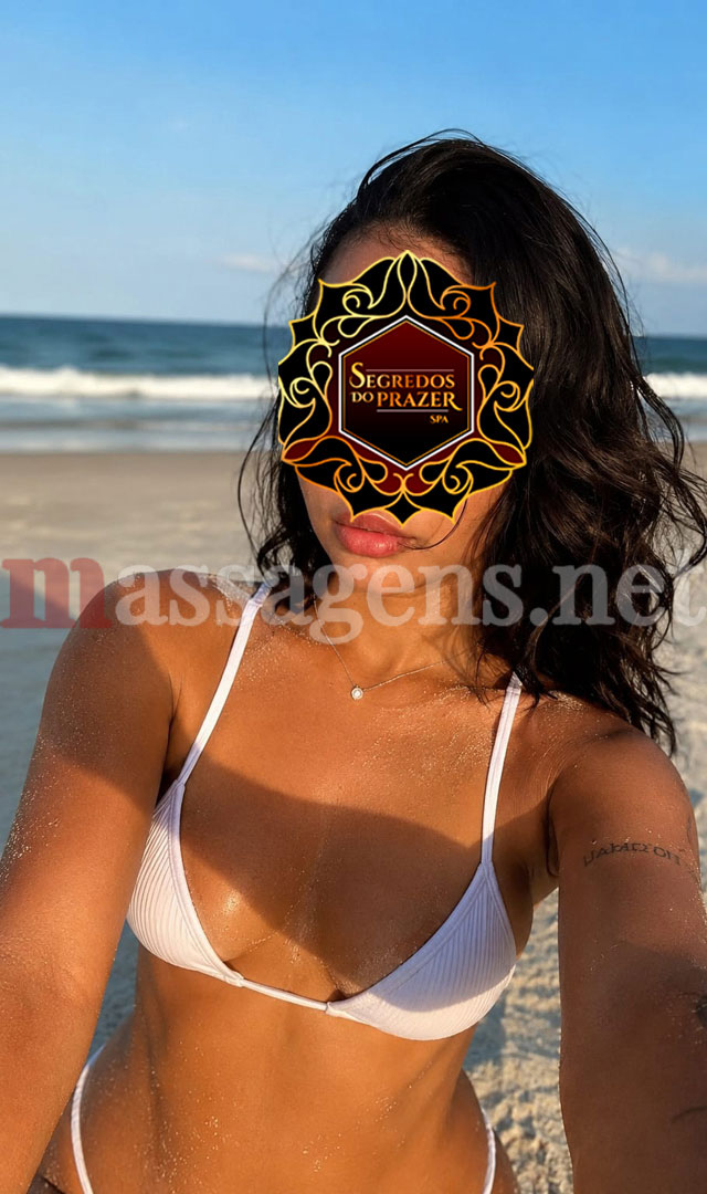 Foto vertical Massagista Luana Secret